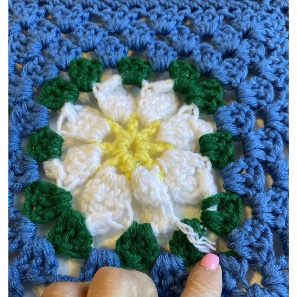 Vintage Handmade Crochet Granny Square Floral Afghan Blanket Blue White 78x80